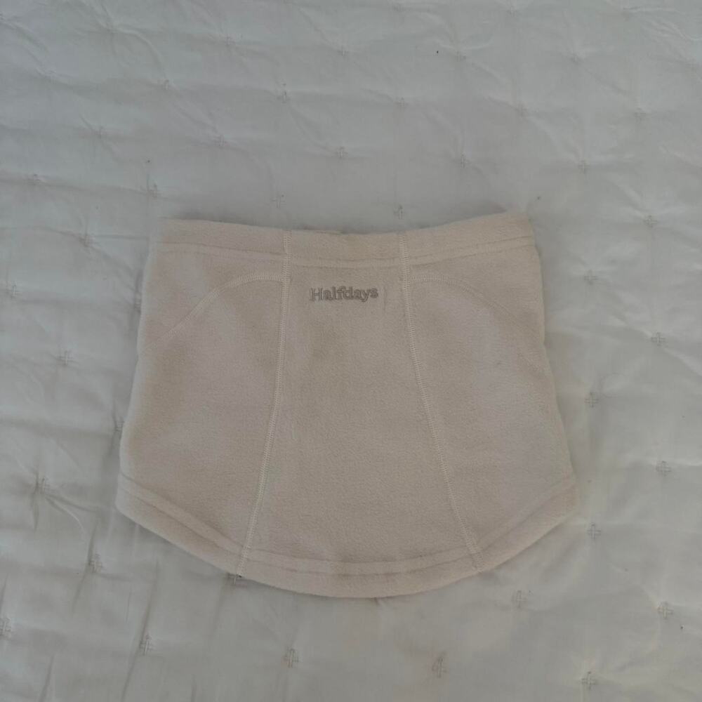 Halfdays Polartech Fleece Neck Warmer - Cream. Worn twice